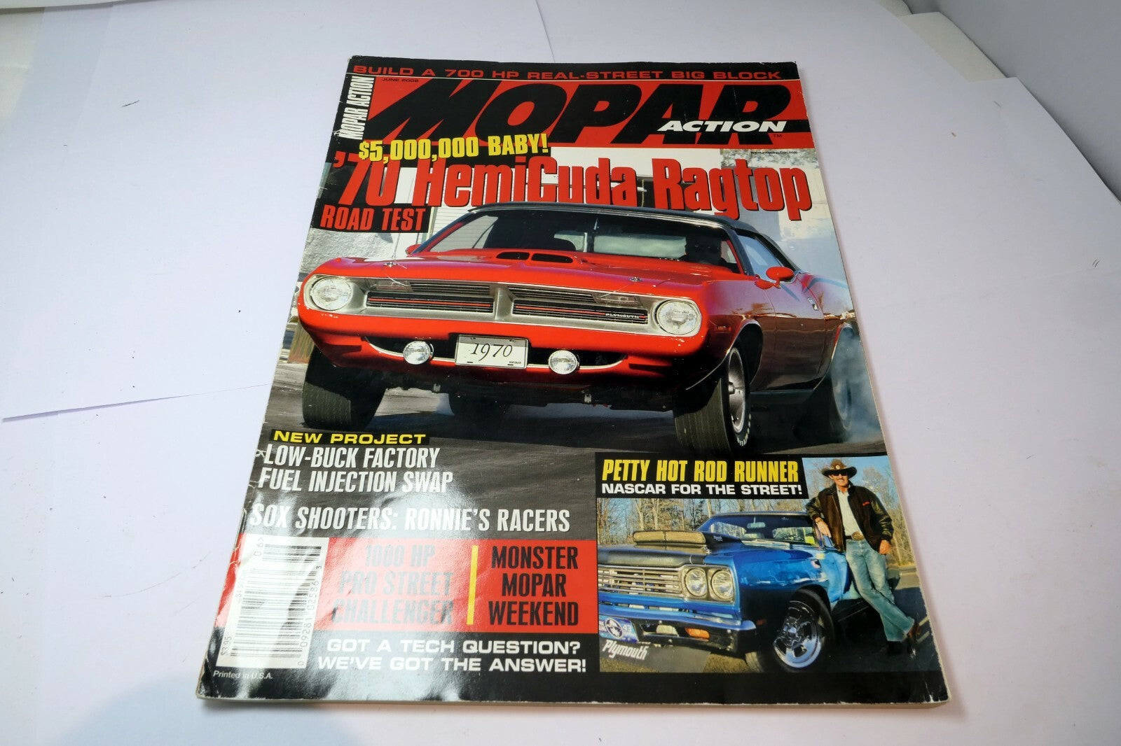 MOPAR Action Magazine June 2006 '70 HemiCuda Ragtop Road test