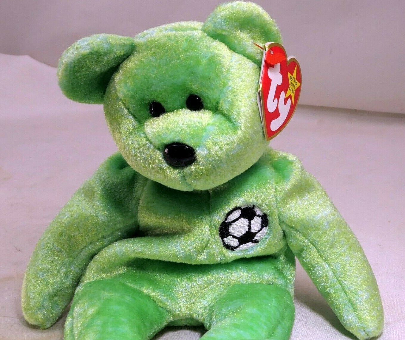 Ty beanie baby kicks the bear plush toy 1999 mwmt