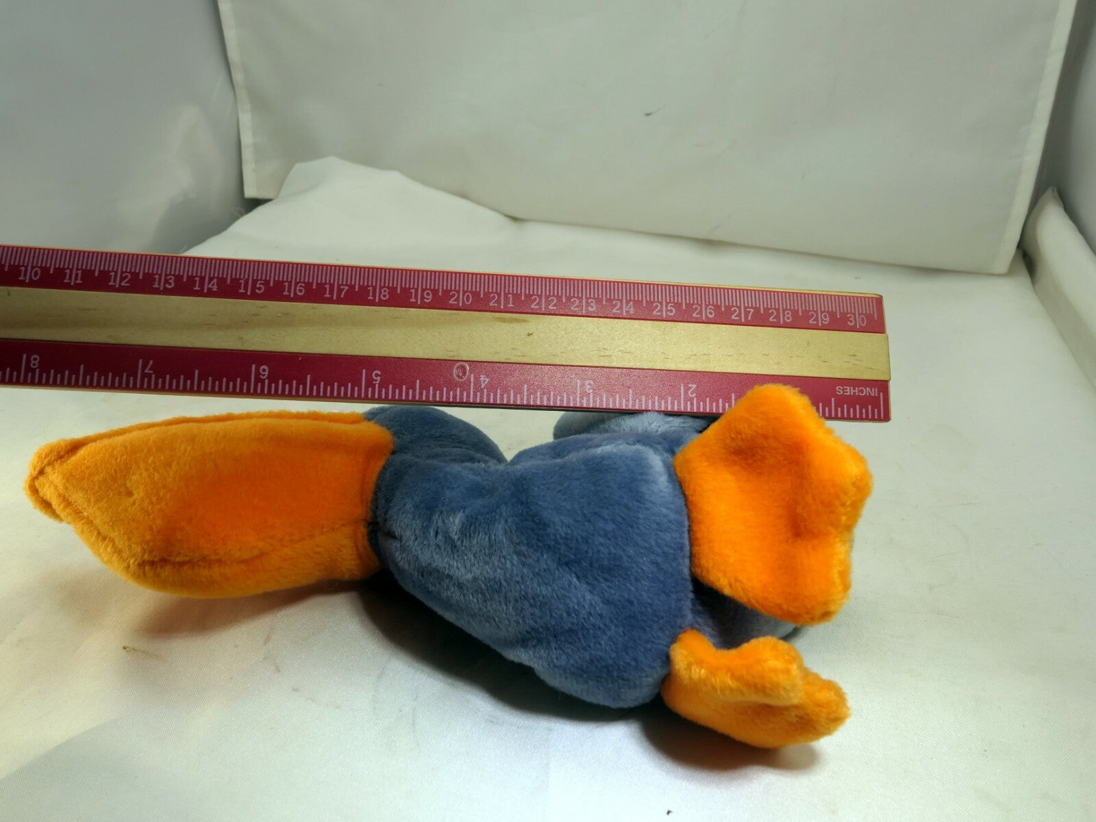 TY Beanie Baby scoop Rare/Retired 1996 plush toy collection bird gray pelican