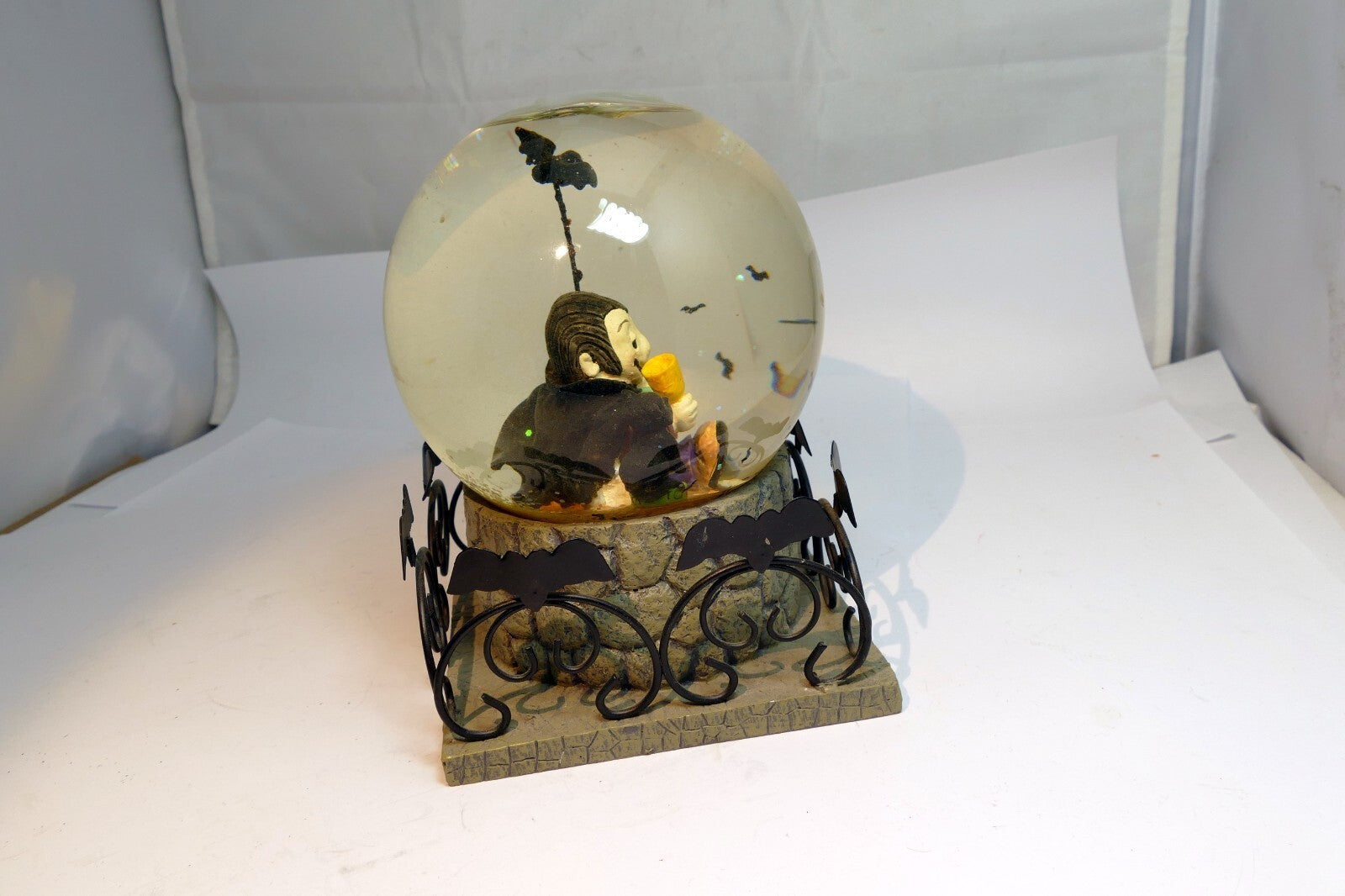 Halloween Snow Water Globe Bats Witch Cat Mato Vampire Bats