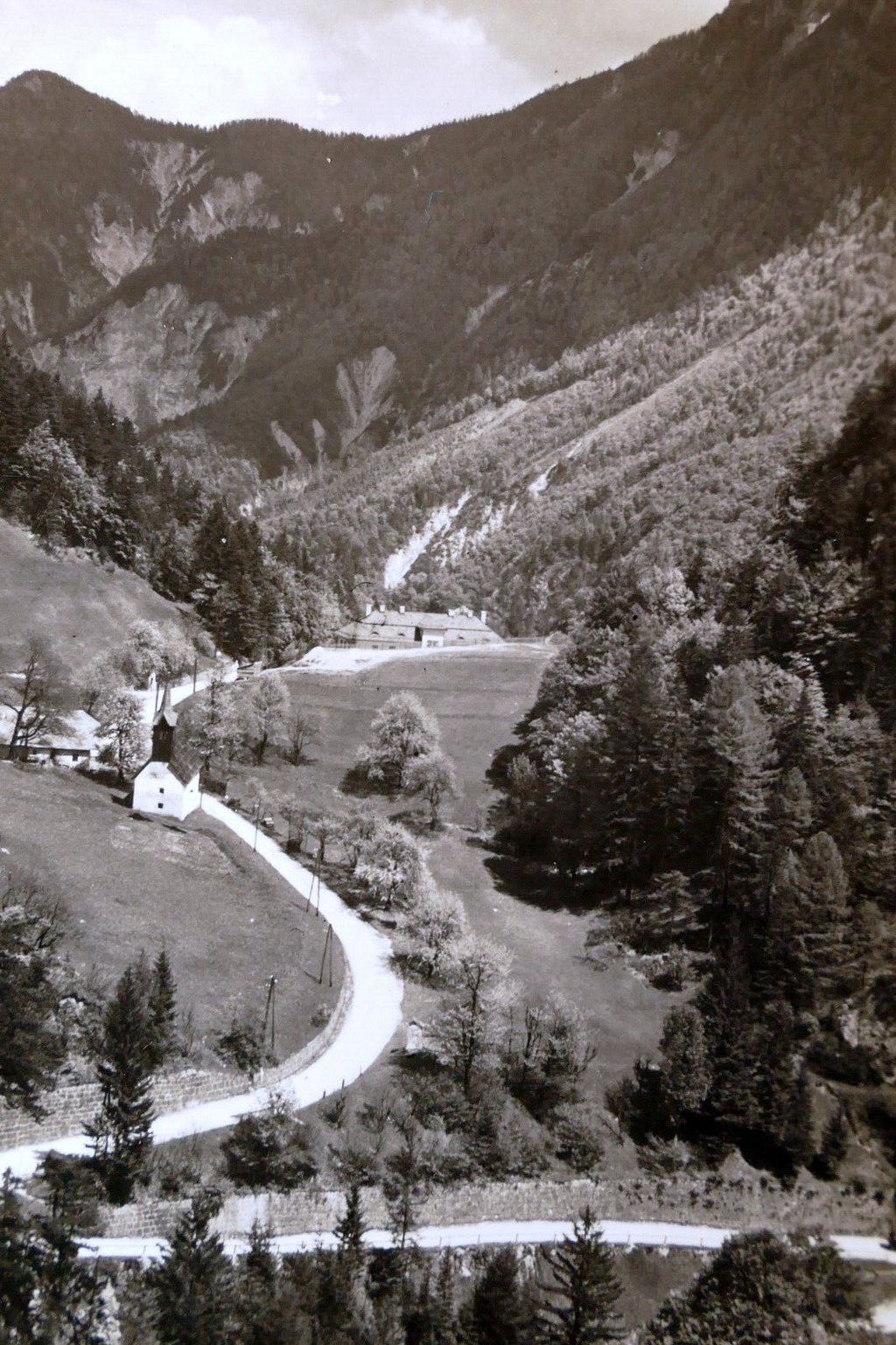 Sapotnitza loibta austria postcard 1940's   unposted