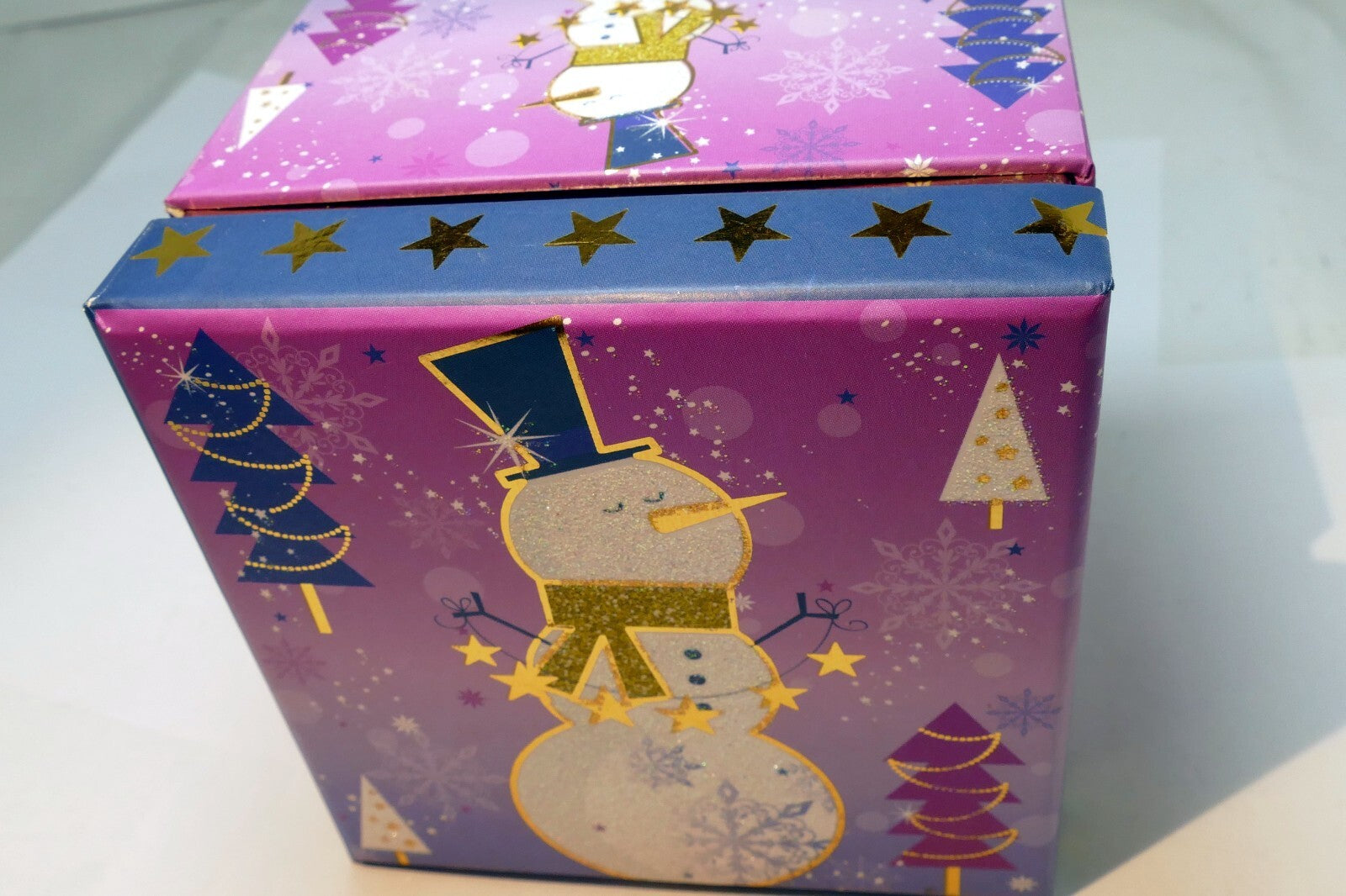 Empty Merry Christmas Snowman w/ Stars Cardboard Box Snow Forest purple gifts