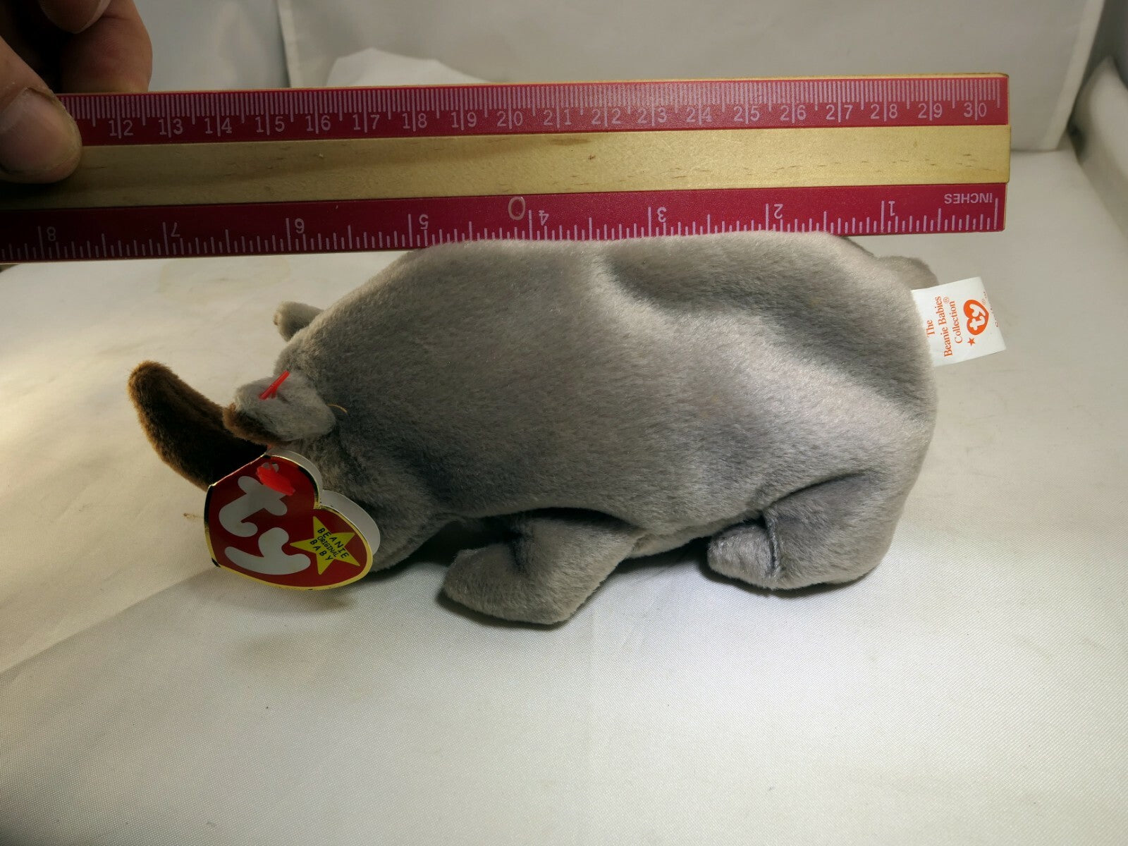 TY Beanie Baby Spike Gray Rhino Rare/Retired 1996 plush toy collection