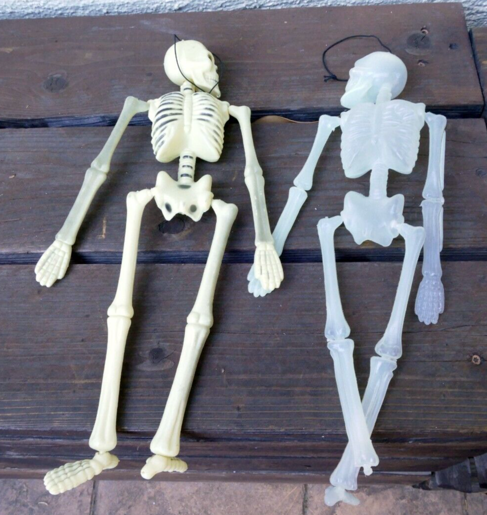 Halloween 16" window wall hanging skeleton bones   vintage decor