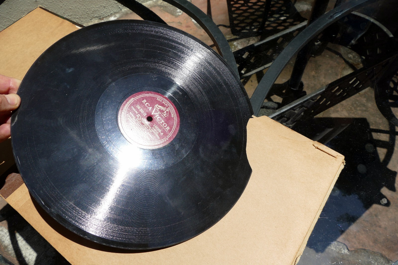 Set of 7 vintage 12-inch 78 RPM Tosca Volume II vinyl records by Puccini, featuring Gigli and conducted by Fabritiis