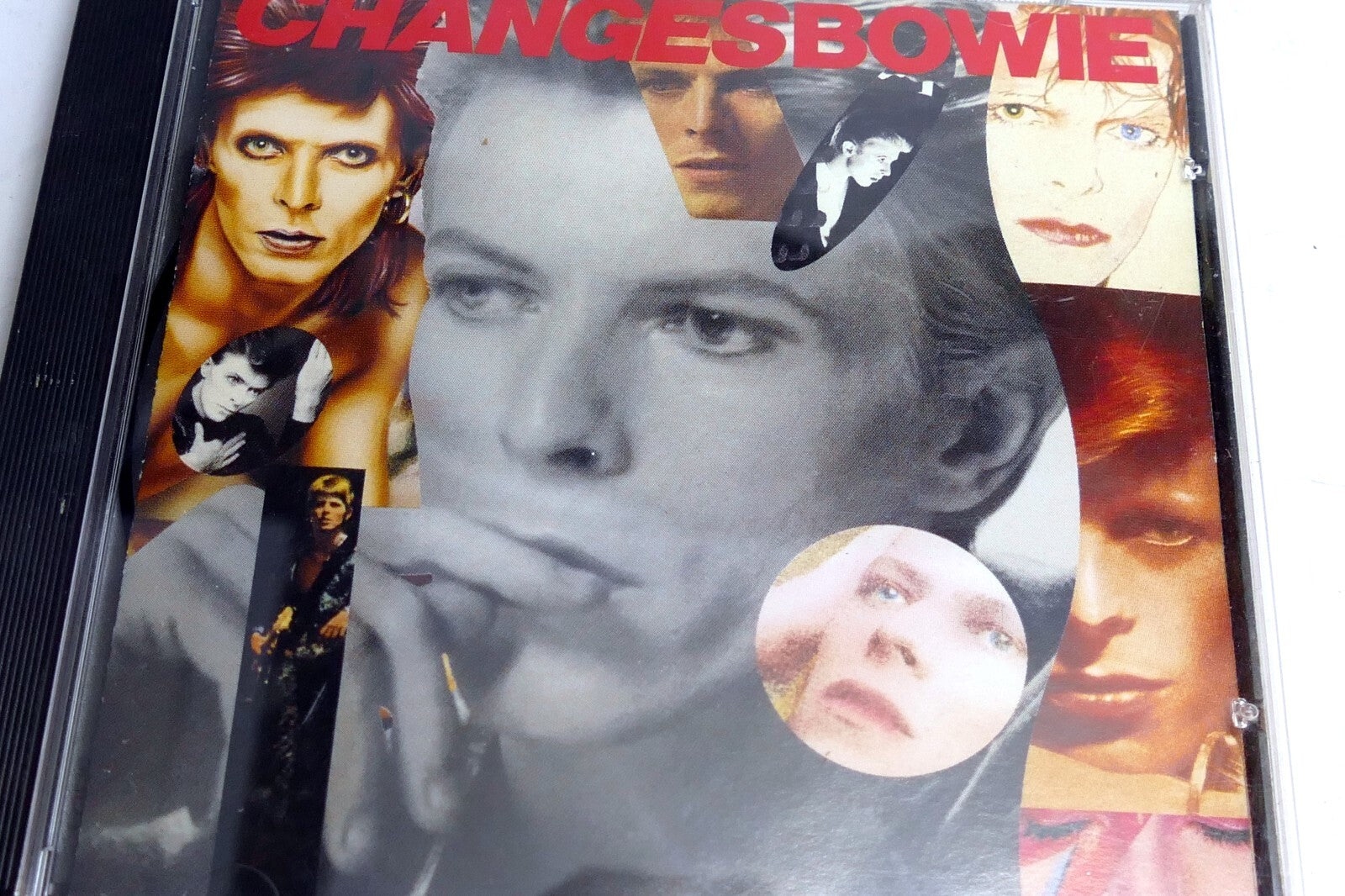 Cover art only david bowie changesbowie rcd 20171 rykodisc   (no cd included)