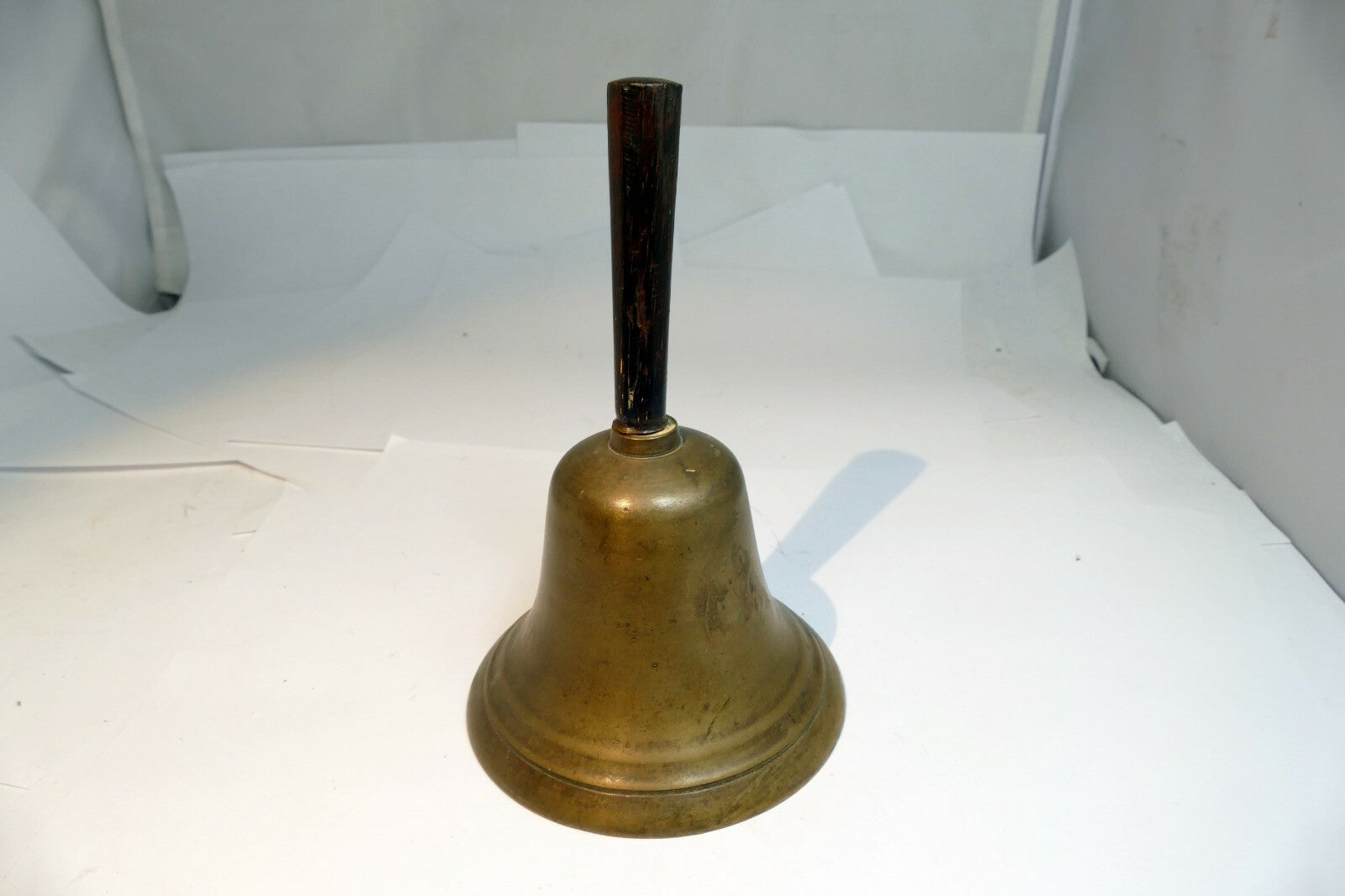 3" Solid Brass hand held School Diner with wooden handle