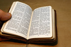 Pocket Oxford New Testament Bible Printed in London 1900's w/ color pictures