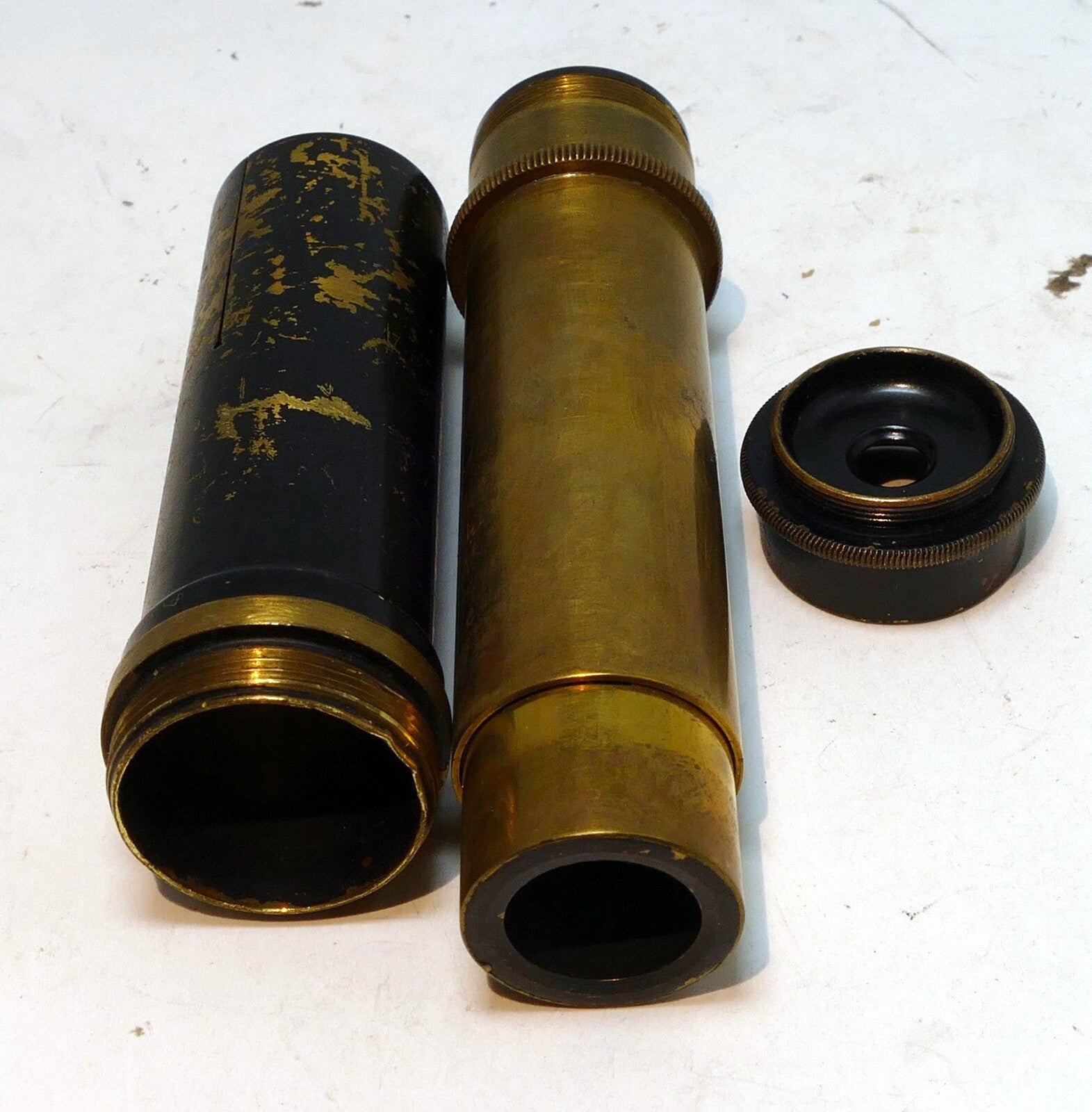 Antique Telescope Brass Nautical Spyglass 19th century - missing front glass