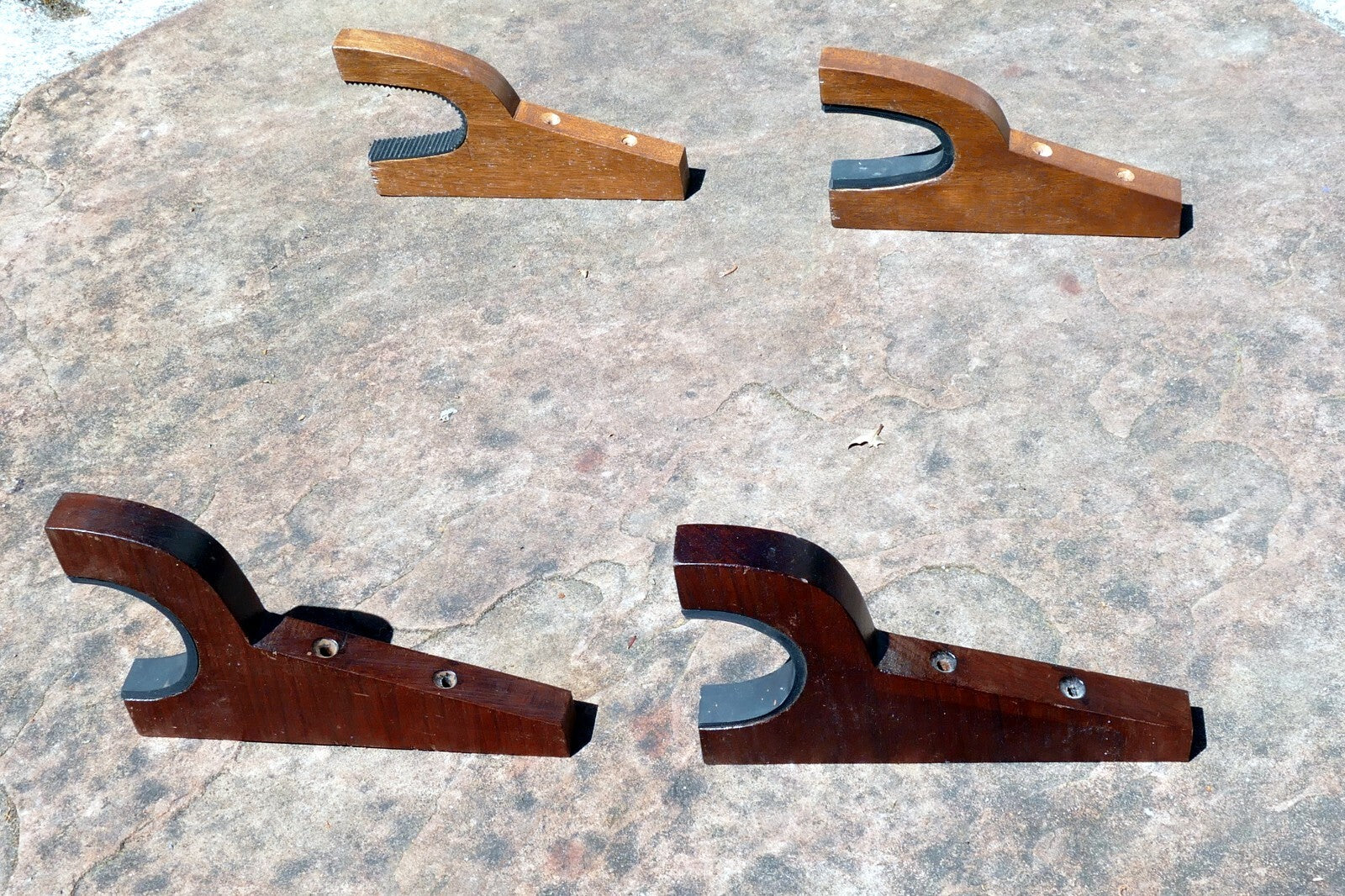 2 Rifle Gun Rack Wall Mount Wooden Shotgun Holder Gun Display Hanger Hand made