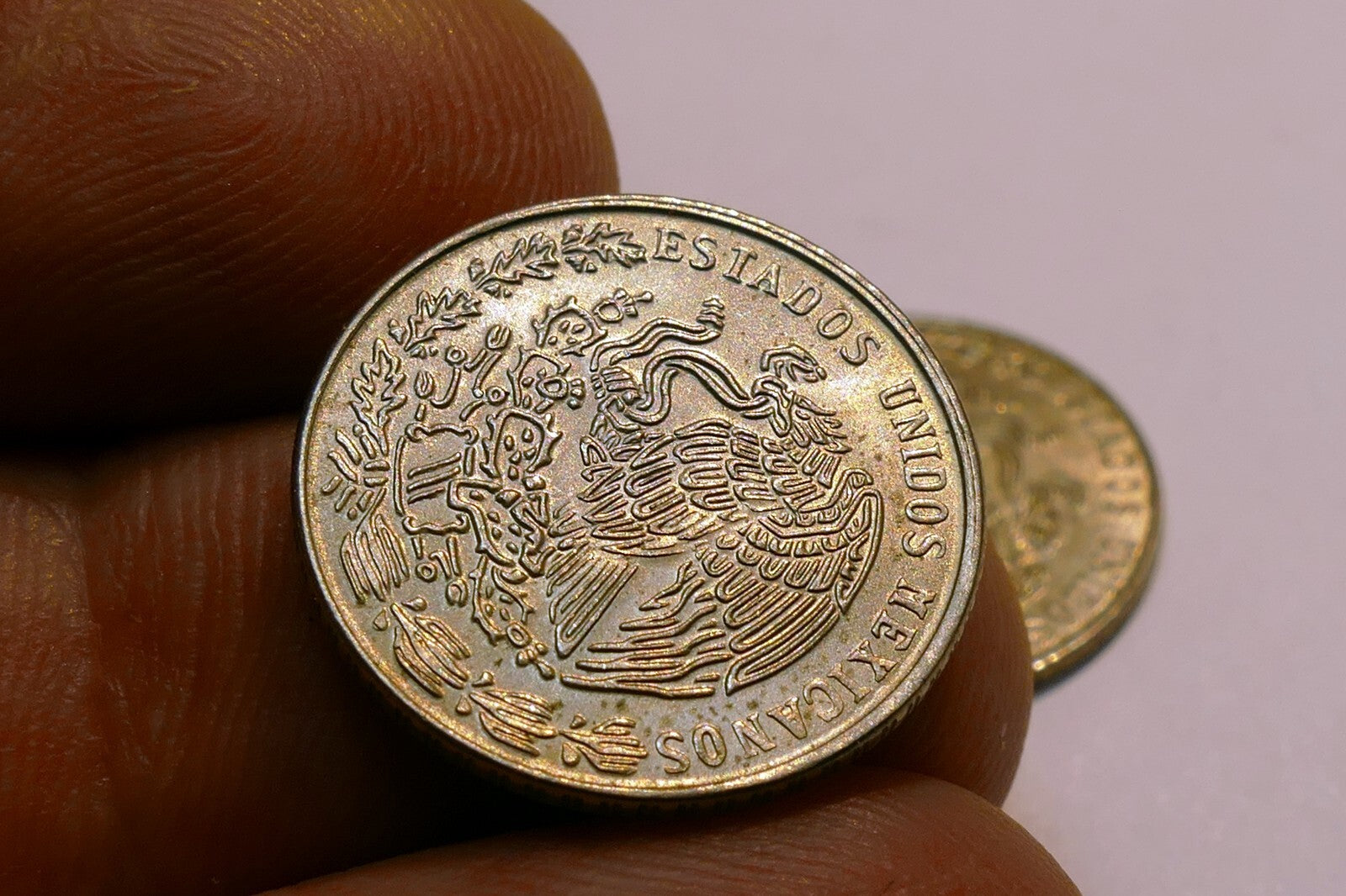 20 c Centimos  Mexico Coin  1979 and 1982 ( two pack lot)