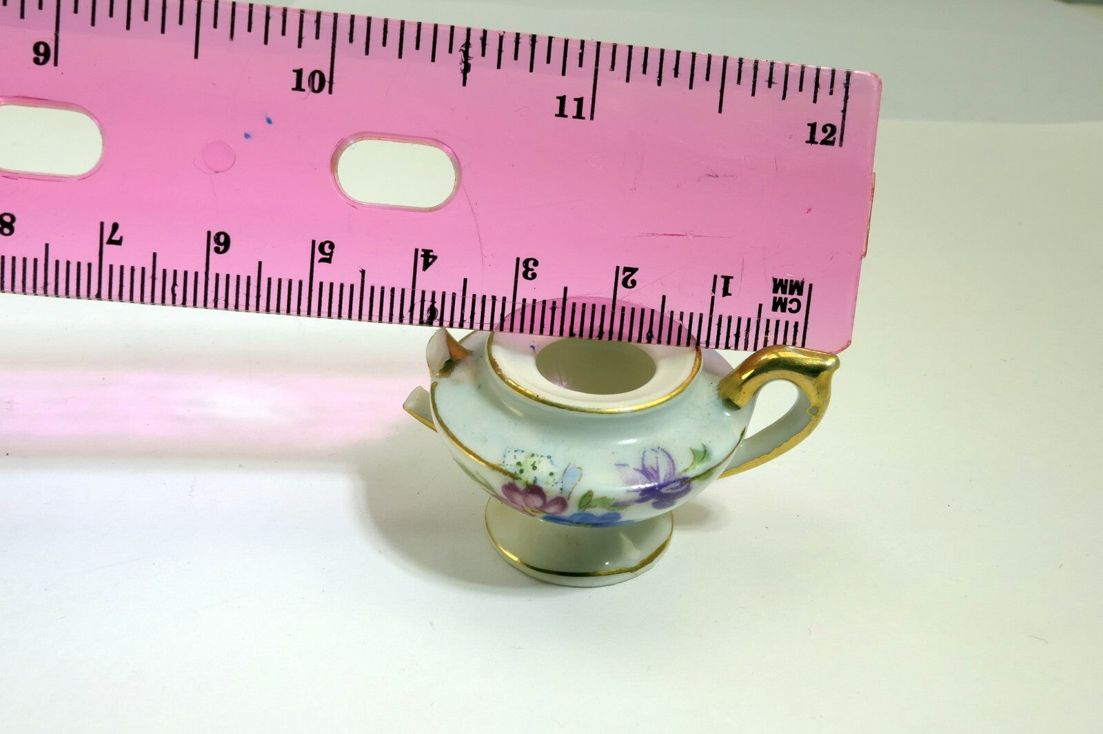MINIATURE SUGAR CHINA VIOLETS FLOWERS PORCELAIN JAPAN 4X2cm FLORAL DESIGN