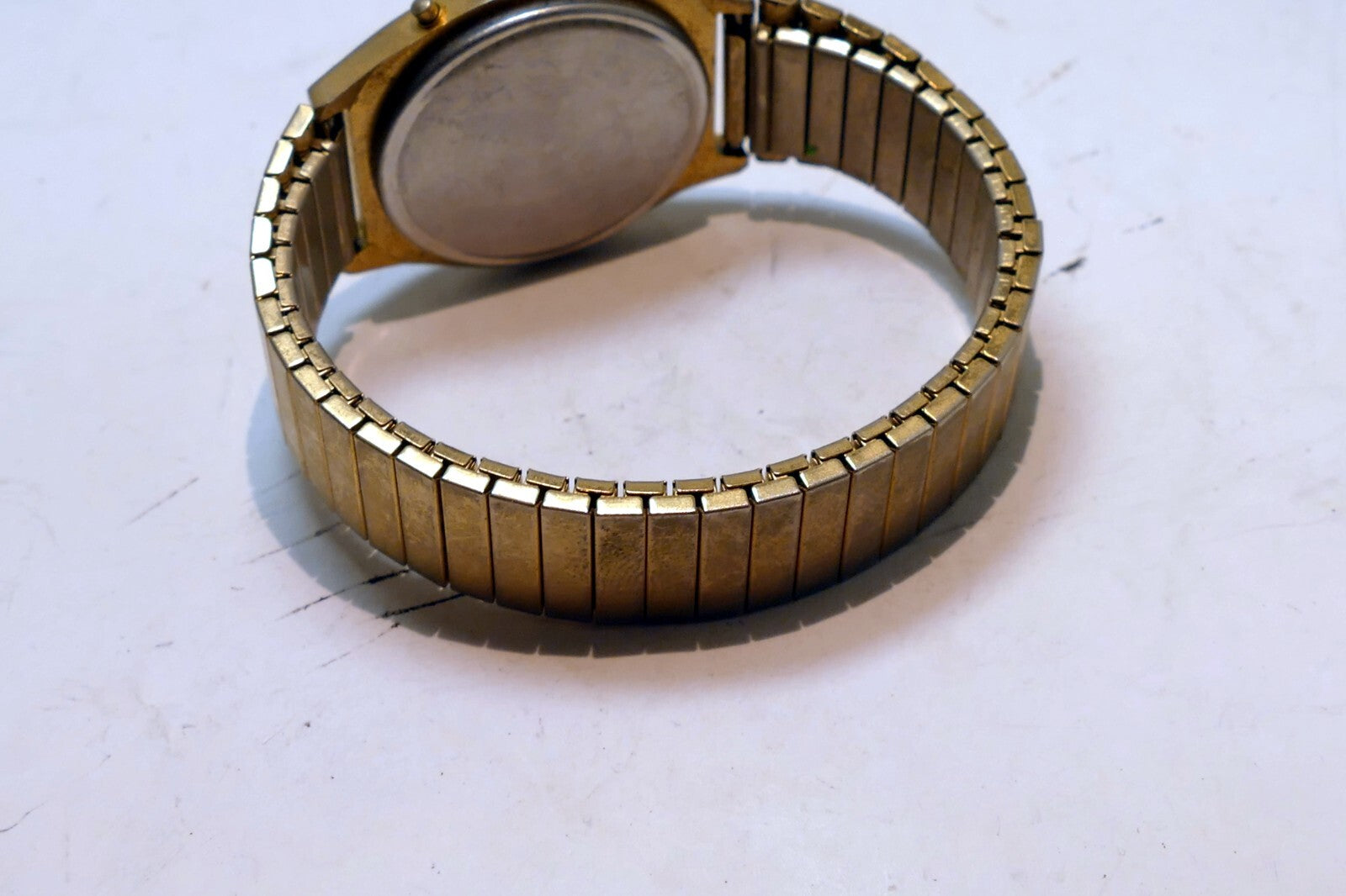 Expertime electron lcd quartz digital watch - Not working AS IS parts