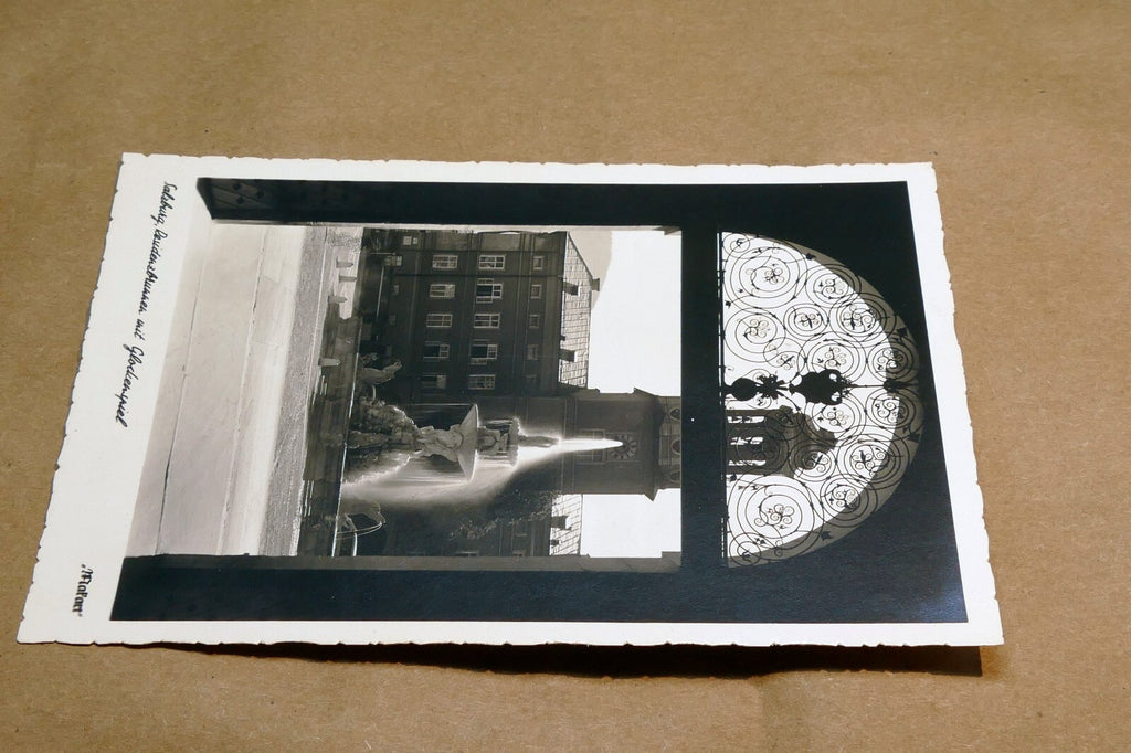 Glockenspiel Carillon in Salzburg  1930's postcard Austria - unposted