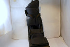 Ovation Medical Right Short Pneumatic Air Walker Shoe Boot Brace size Small kids