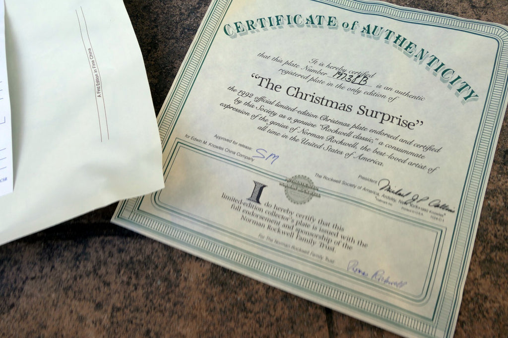NORMAN ROCKWELL "The Christmas Surprise" Plate 1992 Christmas Knowles COA