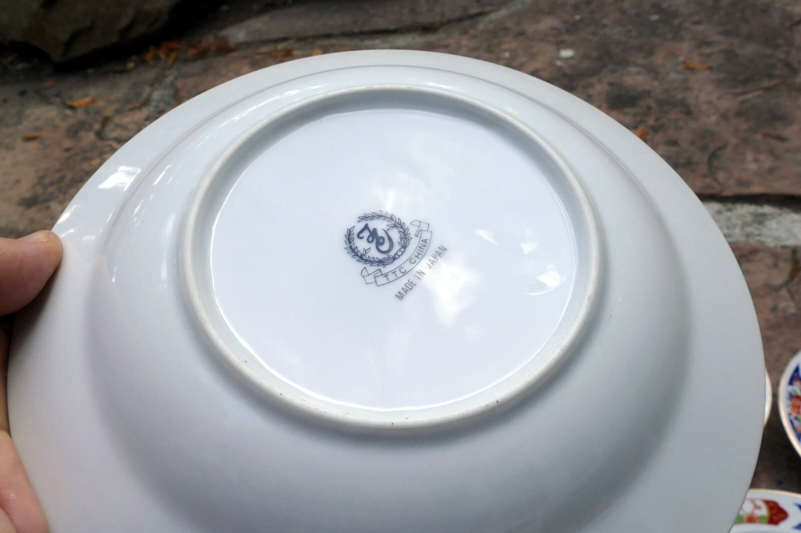 5 TTC China 8" Round SOUP Plate Gold trim TTN1 Red-Blue Floral made in Japan