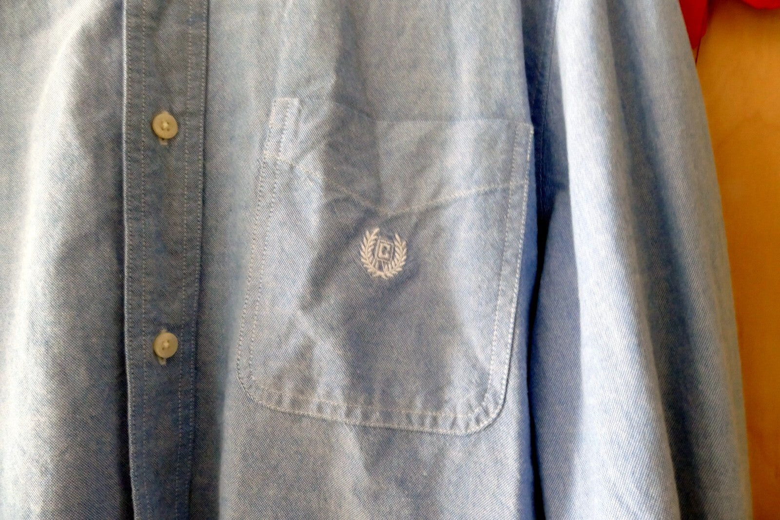 Chaps Denim Jean Shirt Size Large 100% Cotton w/ Crest 90’s- Y2K