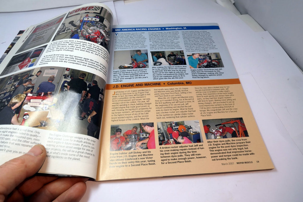 MOPAR Muscle Magazine March 2007 Big-Block '71 Dart '76 Road Runner '66 Satellit