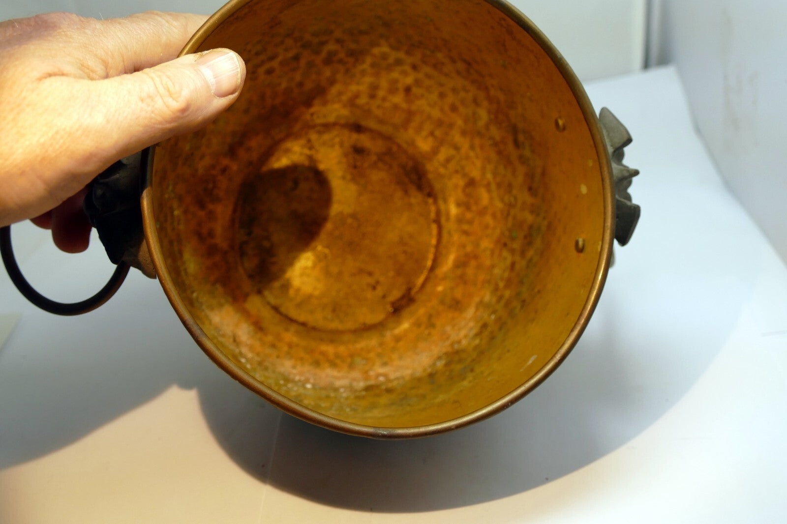 Brass Gold Colored Spittoon Hong Kong Lion 5.5" Hand Hammered Fu Dogs Head