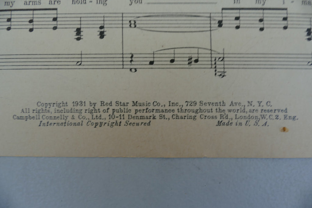 In a cafe on the road to Calais 1931 by Saul Klein and others Red Star Music Co.