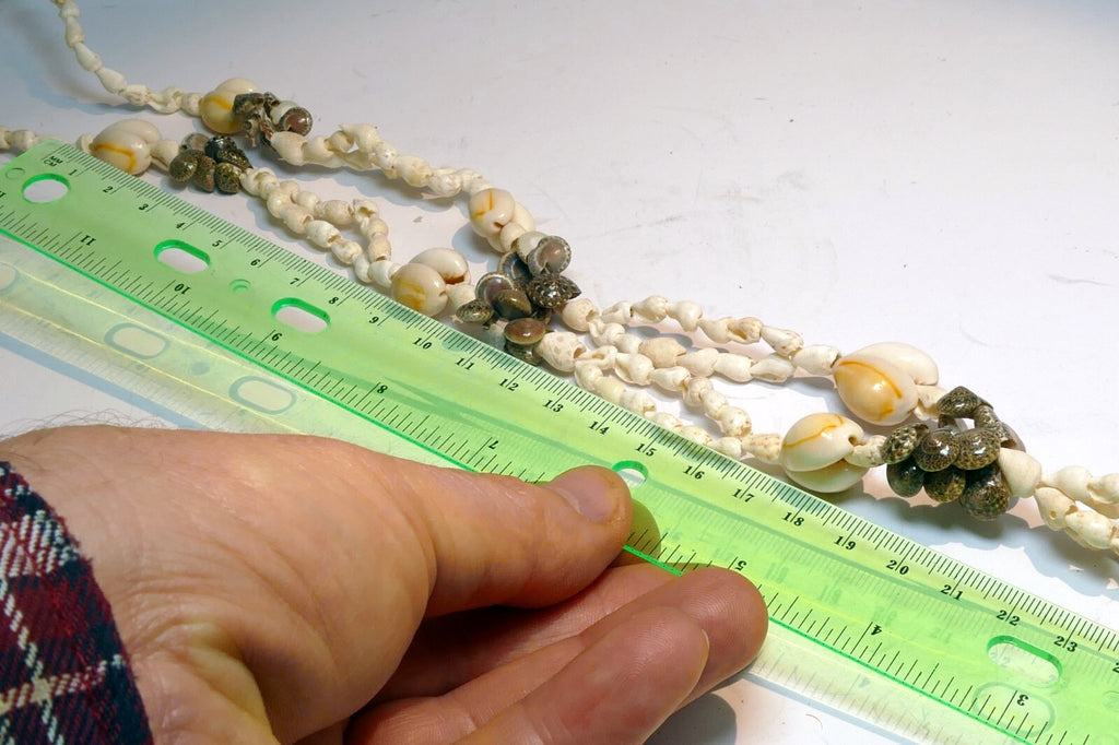 Cowrie Shell 15" Necklace Lei Jewelry Boho Surfer yellow-gray glossy Philippines
