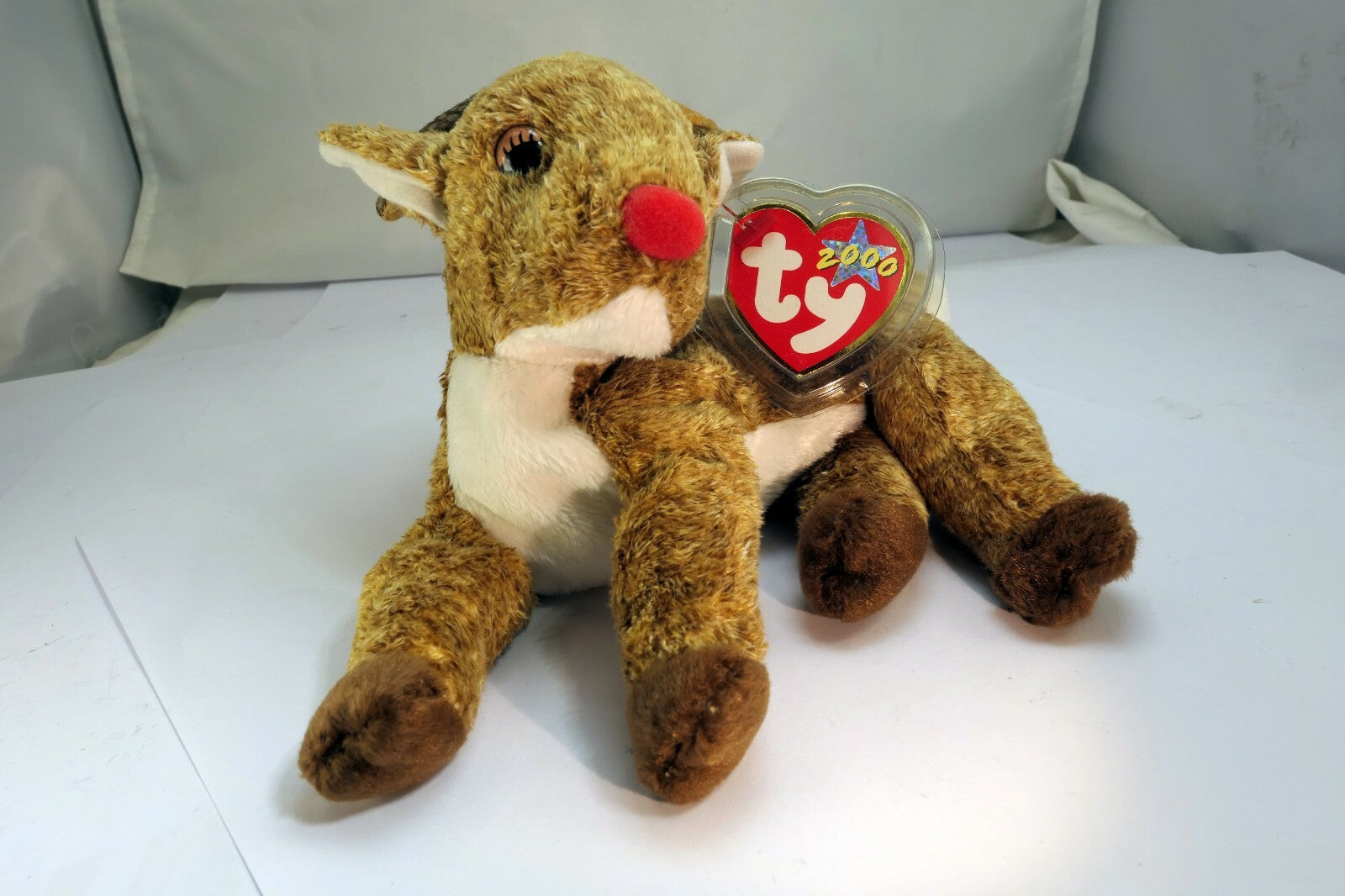 TY Beanie Baby Roxie ( 2000 Collection ) Reindeer RED nose deer Christmas