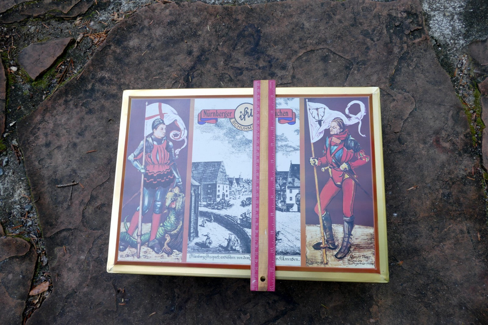 German Tin Box Schumann Nürnberger Burg Lebkuchen 12X15X5" large knight metal