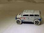 Hot Wheels 2003 Mattel 1186  Diecast Hummer Truck