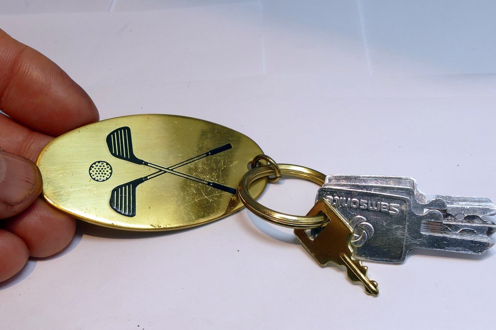Golf Bag with Clubs Brass Key Chain 2.5 Inch Engravable Samsonite keys