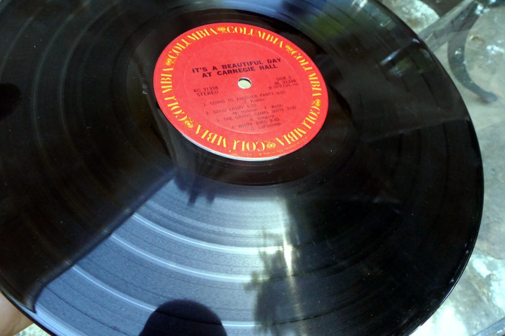 IT'S A BEAUTIFUL DAY AT CARNEGIE HALL   KC-31338 LP VINYL RECORD 1972 Columbia