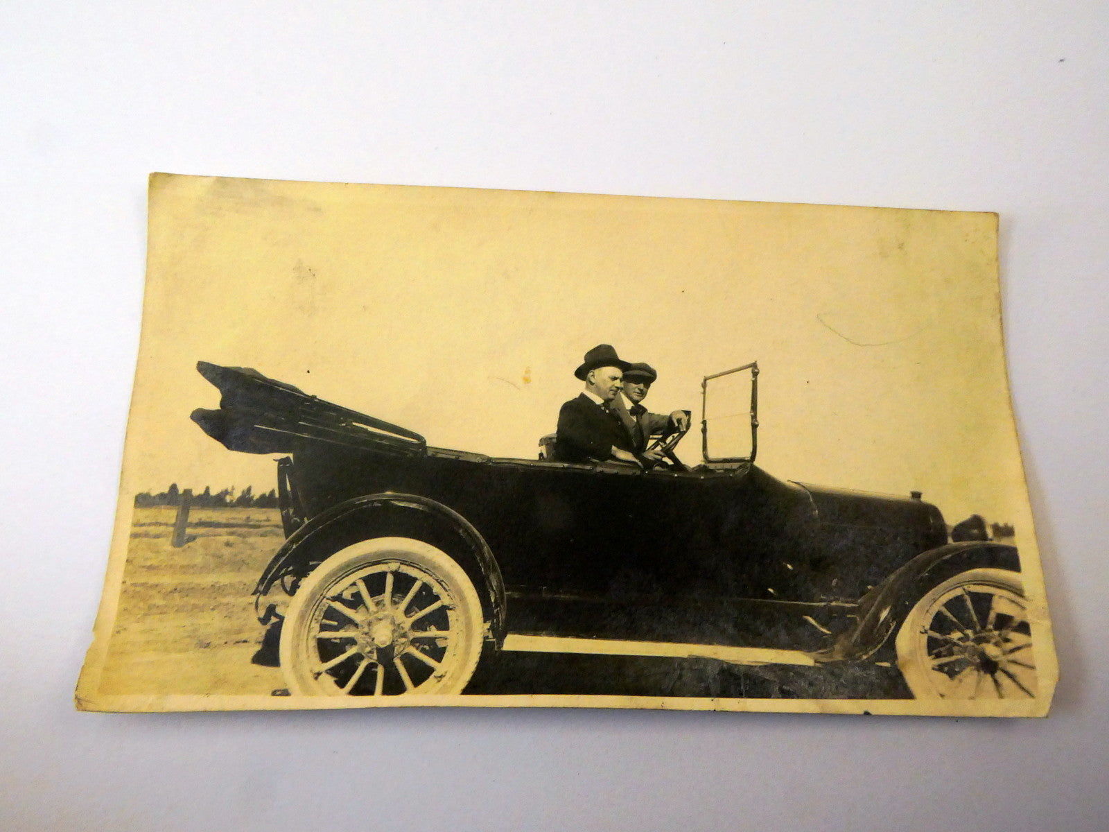 Picture of Two Gentleman in Car VINTAGE ANTIQUE Photograph 5X3" 1917 California
