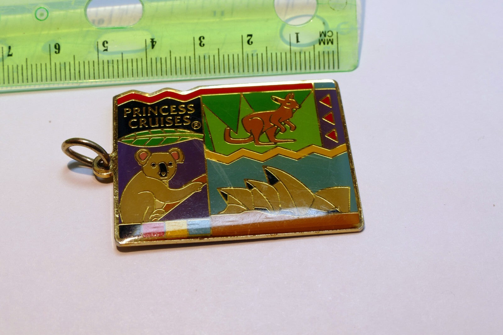 Grand Princess Cruises Australia Souvenir Charm 3.5X4.5cm koala kangaroo pendant