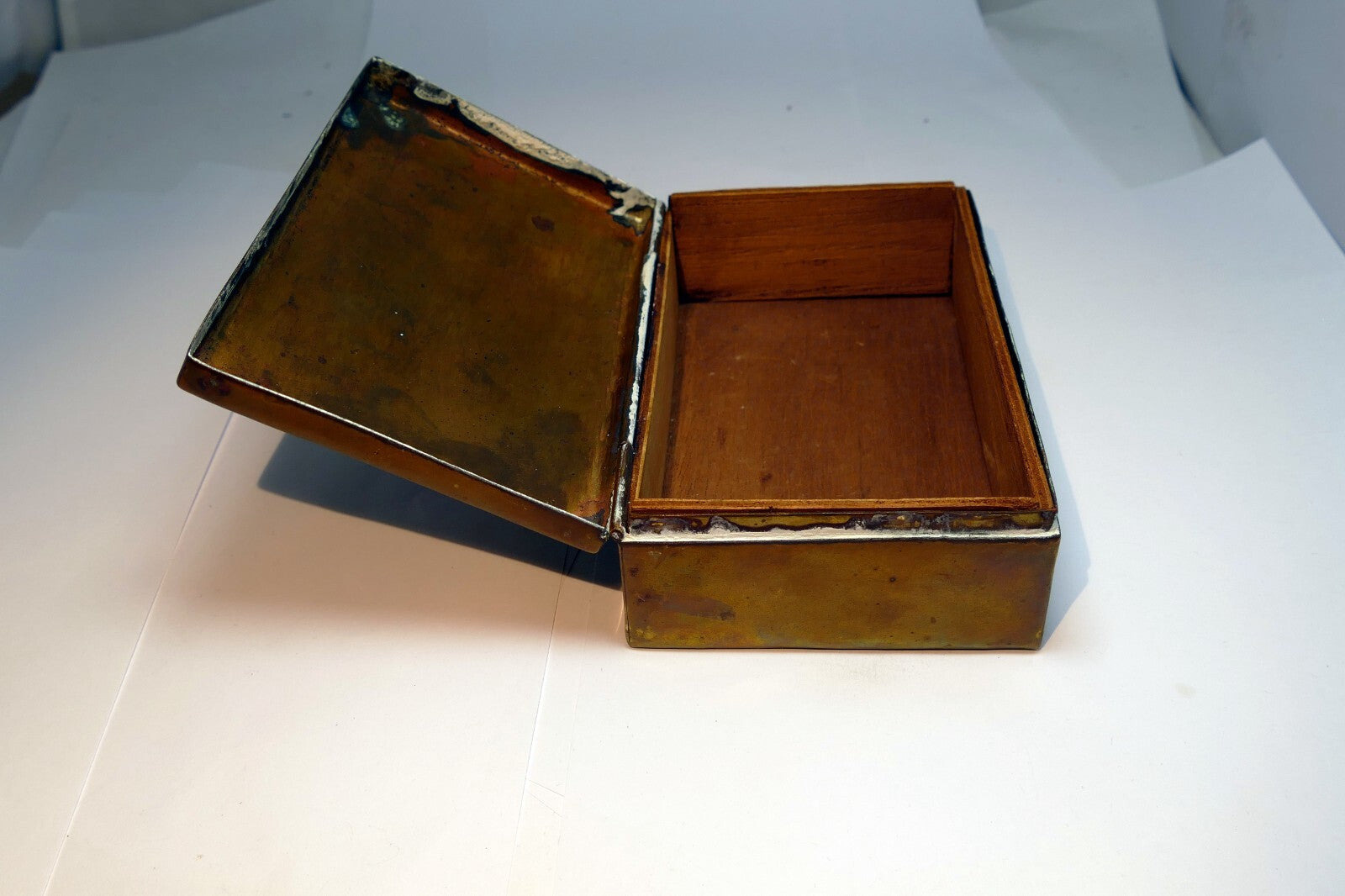 BRONZE AND WOOD TRINKET BOX INDIAN Native Inuit Sun god antique vintage