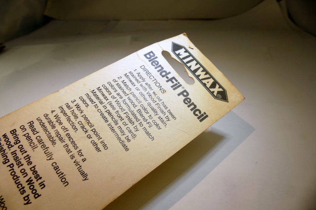 Minwax Blend-Fil Wood Filler Pencil #5 dark brown maple Cherry repair nail holes
