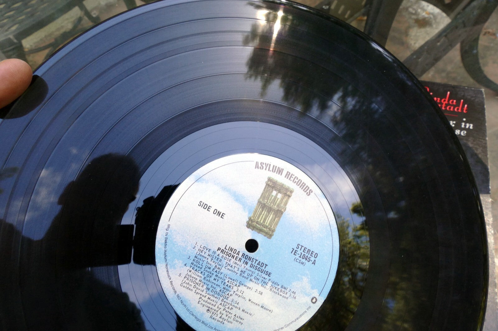 Linda Ronstadt Prisoner In Disguise Asylum Records  7E-1045 Vinyl LP   1975