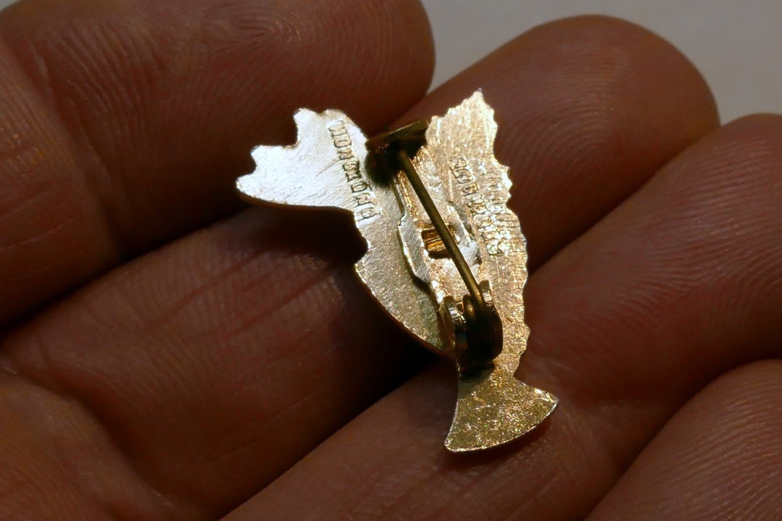 VTG Gold Tone First Holy Communion Lapel Pin w/ Pinback Christian Catholic