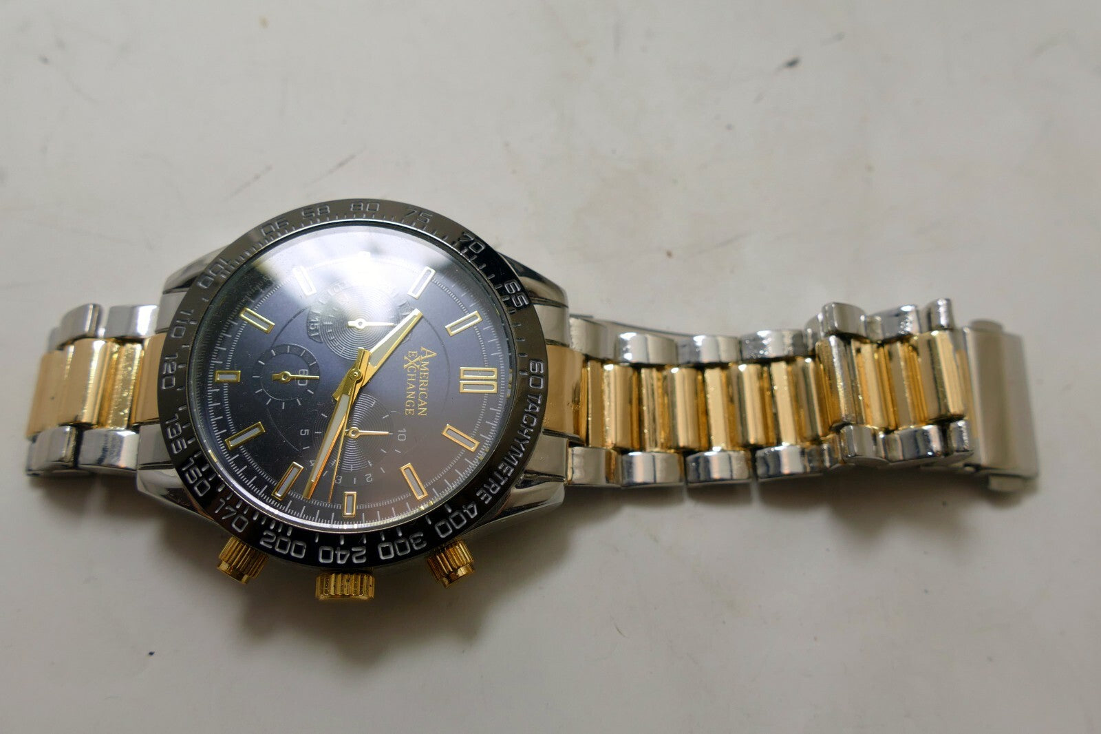 American Exchange 9796 Tachymeter Quartz Men's Watch Sz. 8 1/4"