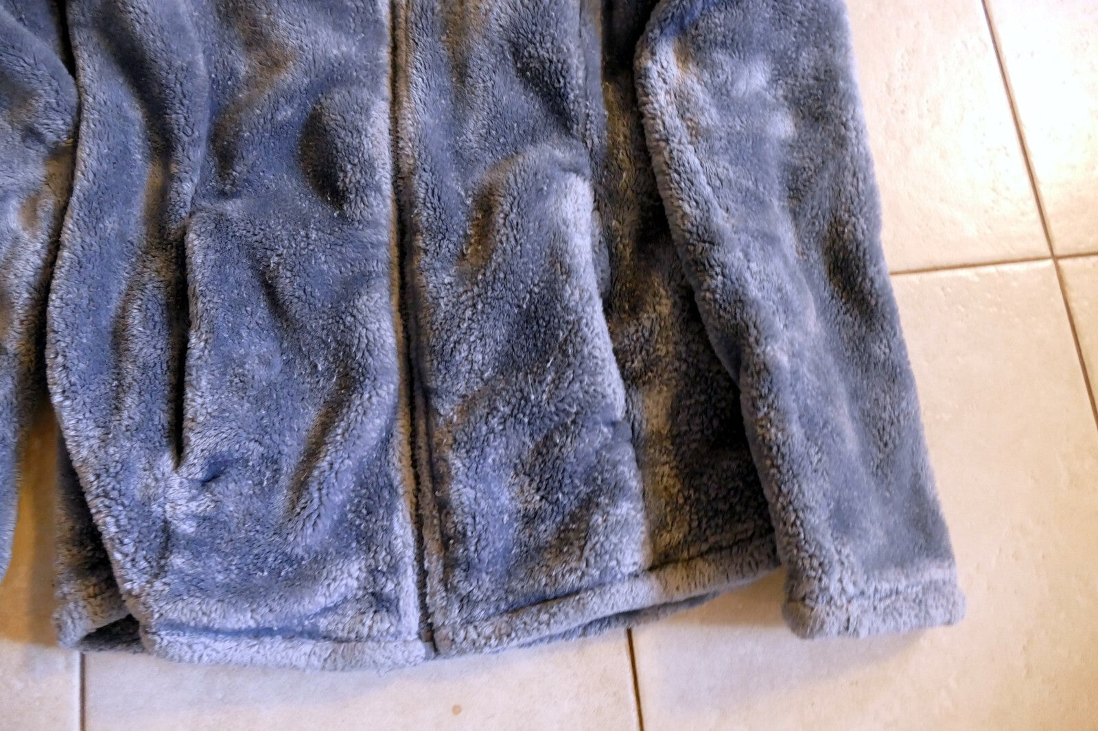 32 Heat Fleece Jacket - Gray - XS Size SMALL - zip up worm