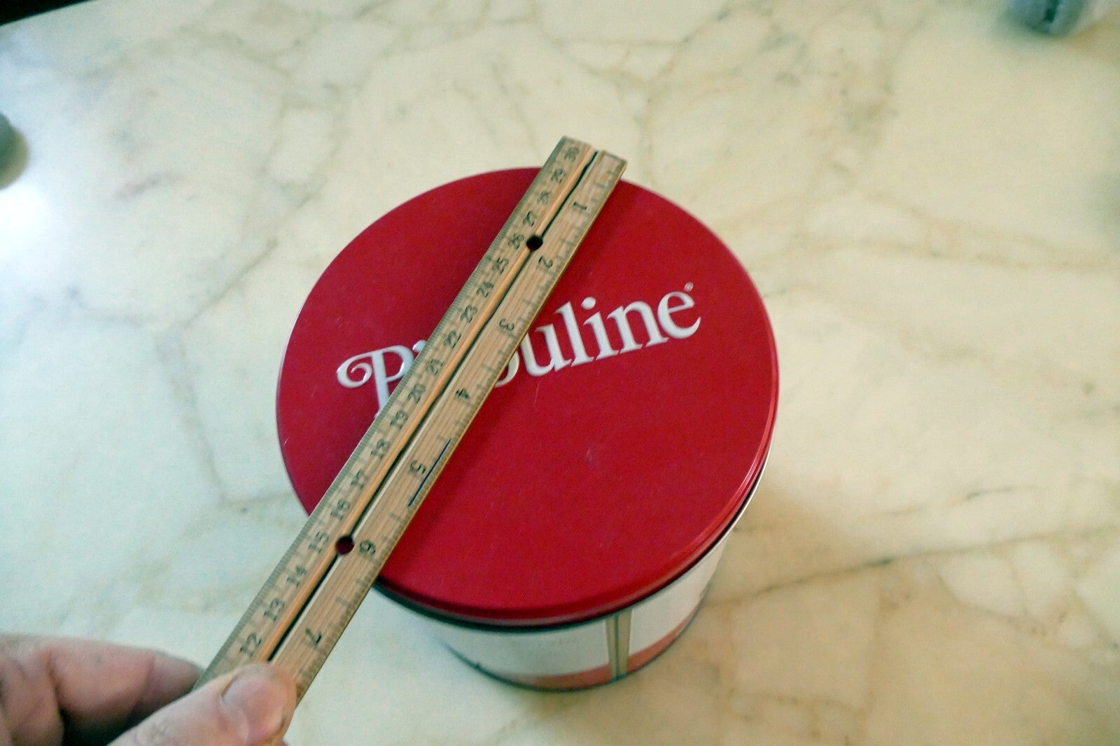 Metal Empty Tin/Container Chocolate Hazelnut wafers Pirouline 6X7" 1 gallon