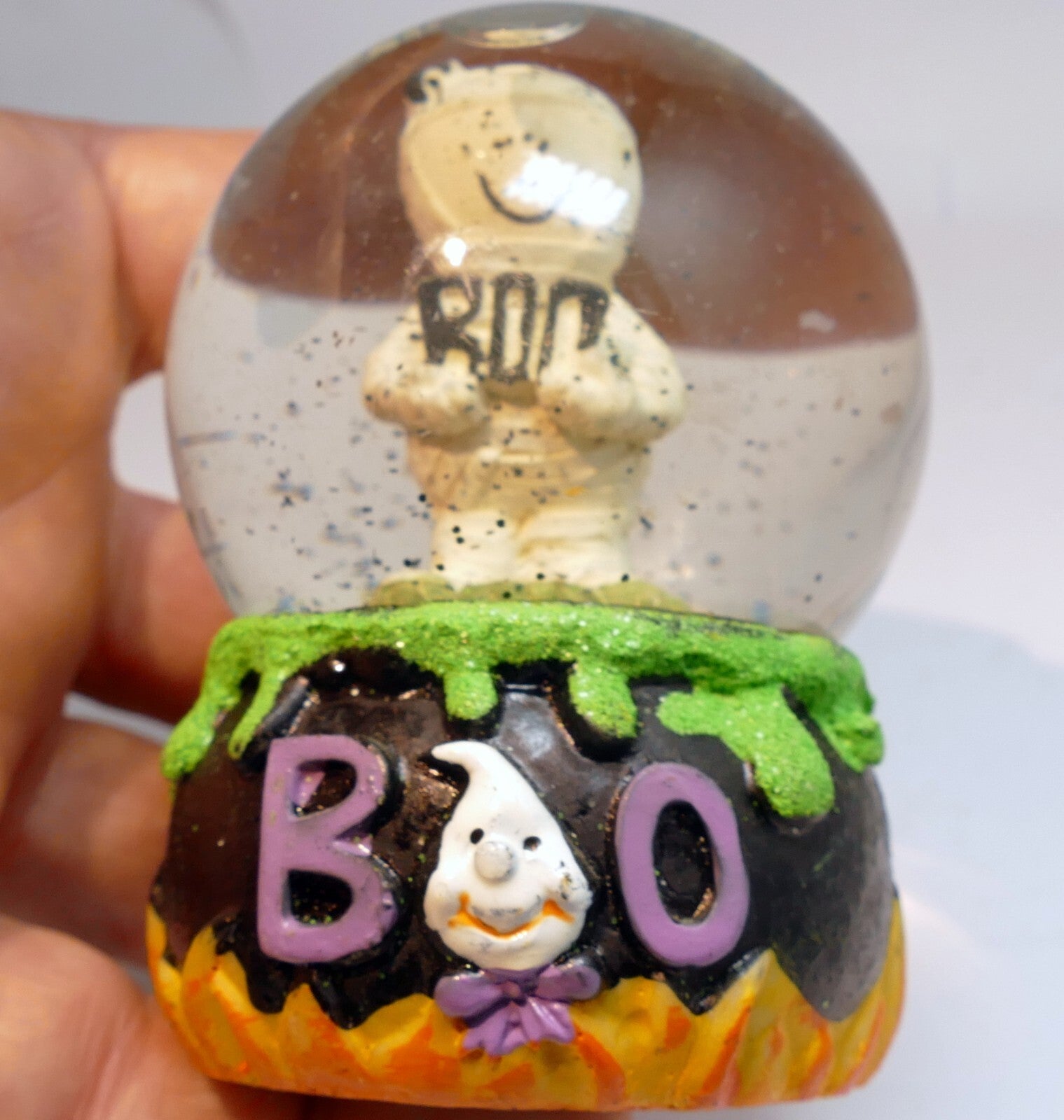 Halloween snow water globe ball 2" "boo" white ghost