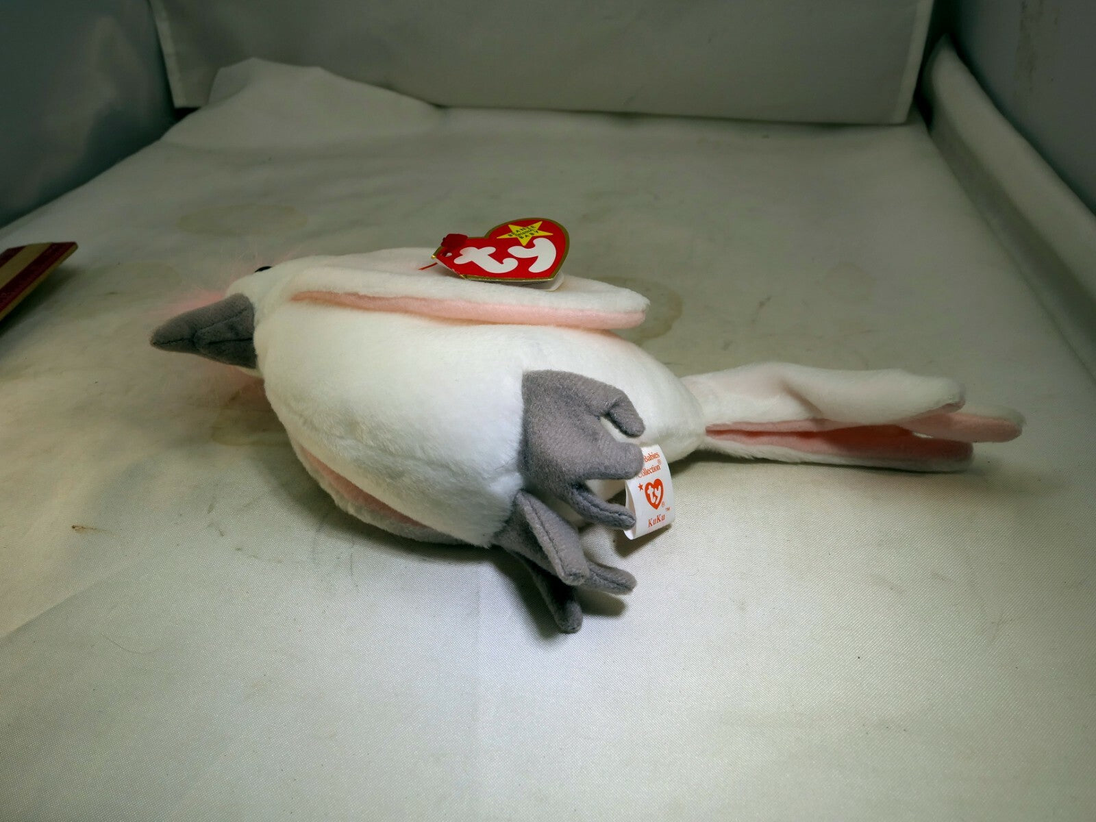 TY Beanie Baby Kuku Rare/Retired 1998 plush toy collection bird white parrot