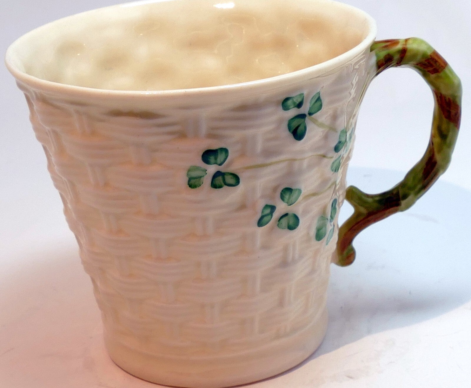 Belleek ireland shamrock basket weave coffee tea mug cup ivory china