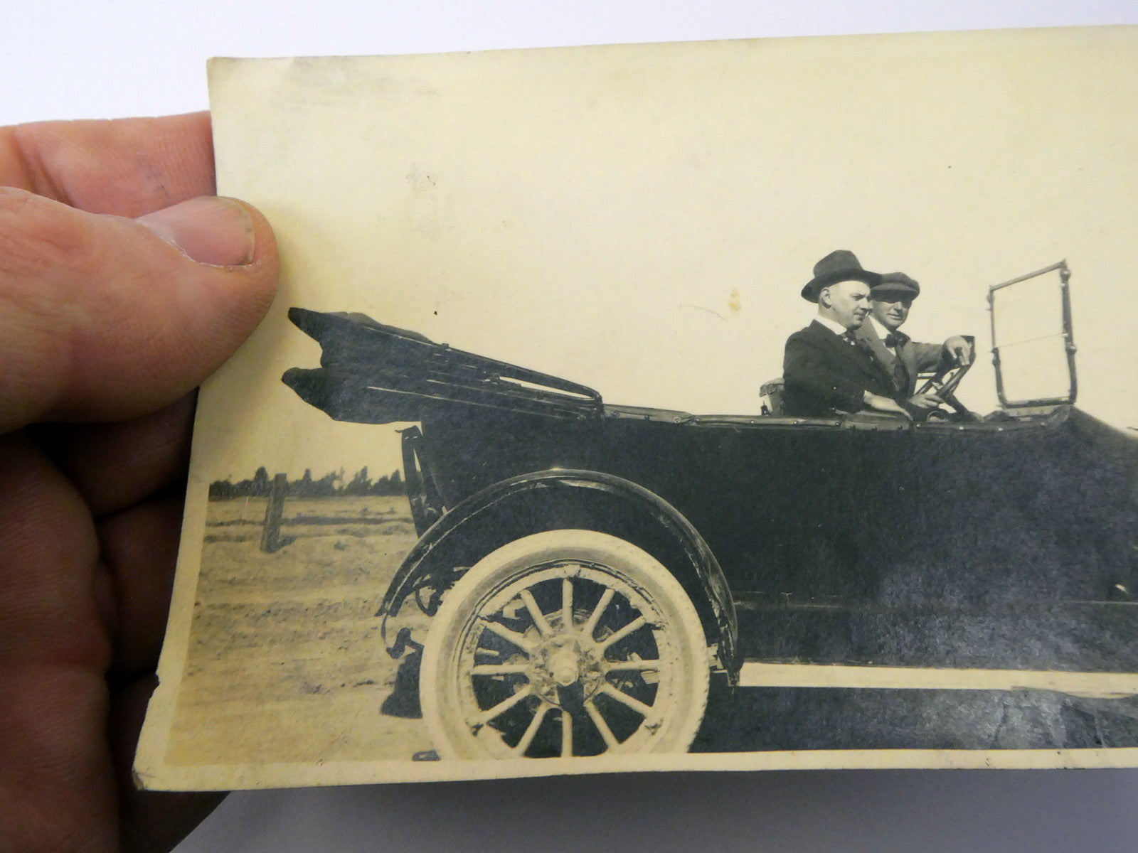 Picture of Two Gentleman in Car VINTAGE ANTIQUE Photograph 5X3" 1917 California