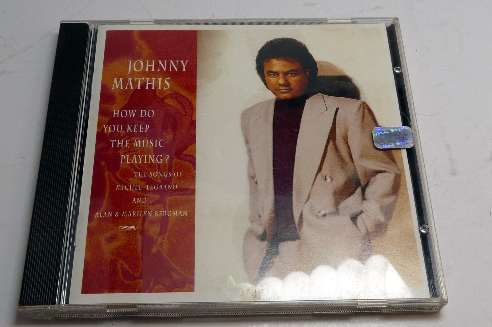 Johnny mathis how do you keep the music playing? music cd ck 53204 columbia 1993