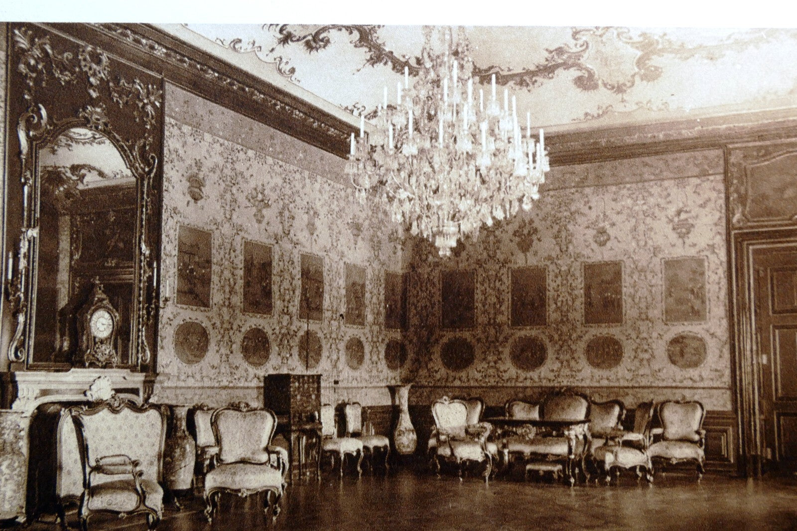 Wien   schönbrunn schloss castle ballroom postcard austria 1930's   unposted
