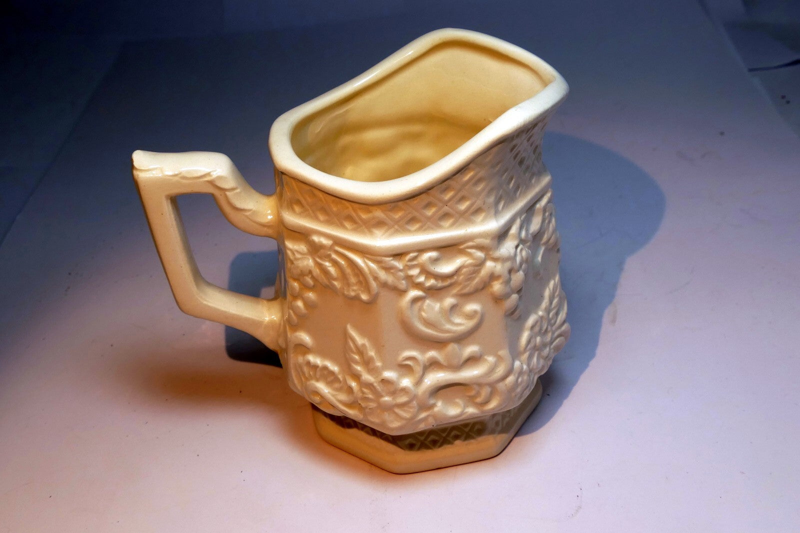 MASON'S PATENT IRONSTONE CHINA ENGLAND OCTAGONAL PITCHER IVORY 6384
