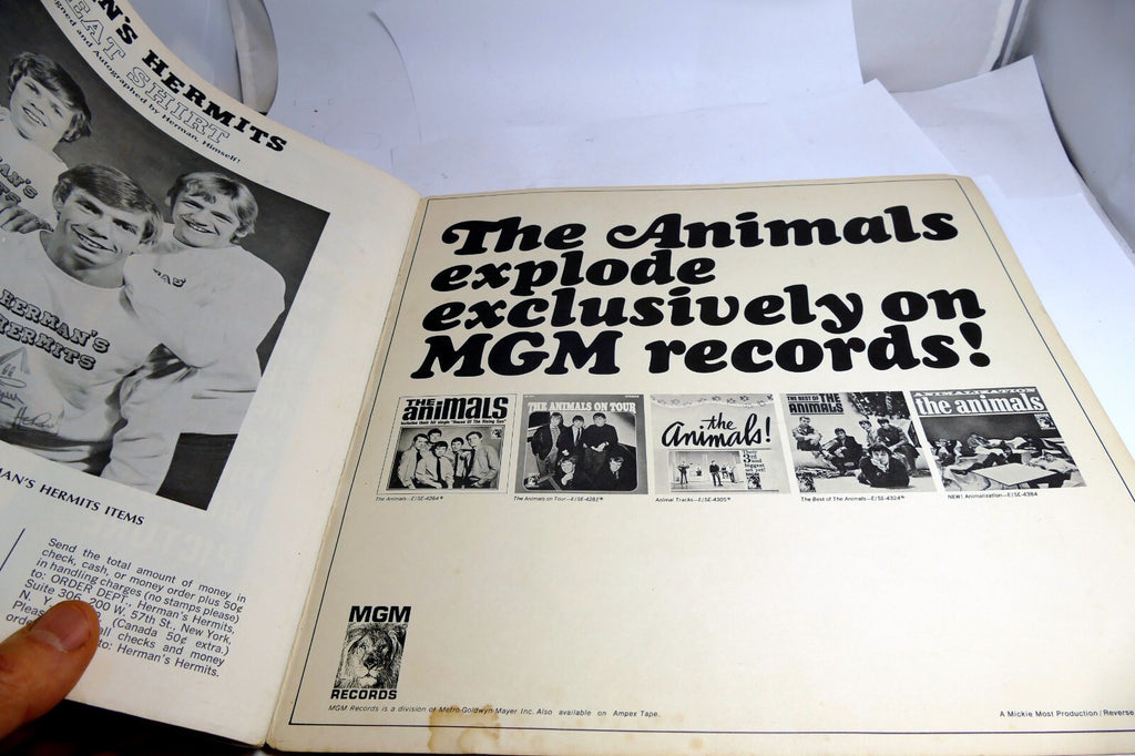 Herman's Hermits  booklet  Concert Tour photo book 1966  Advertisement Pamphlet