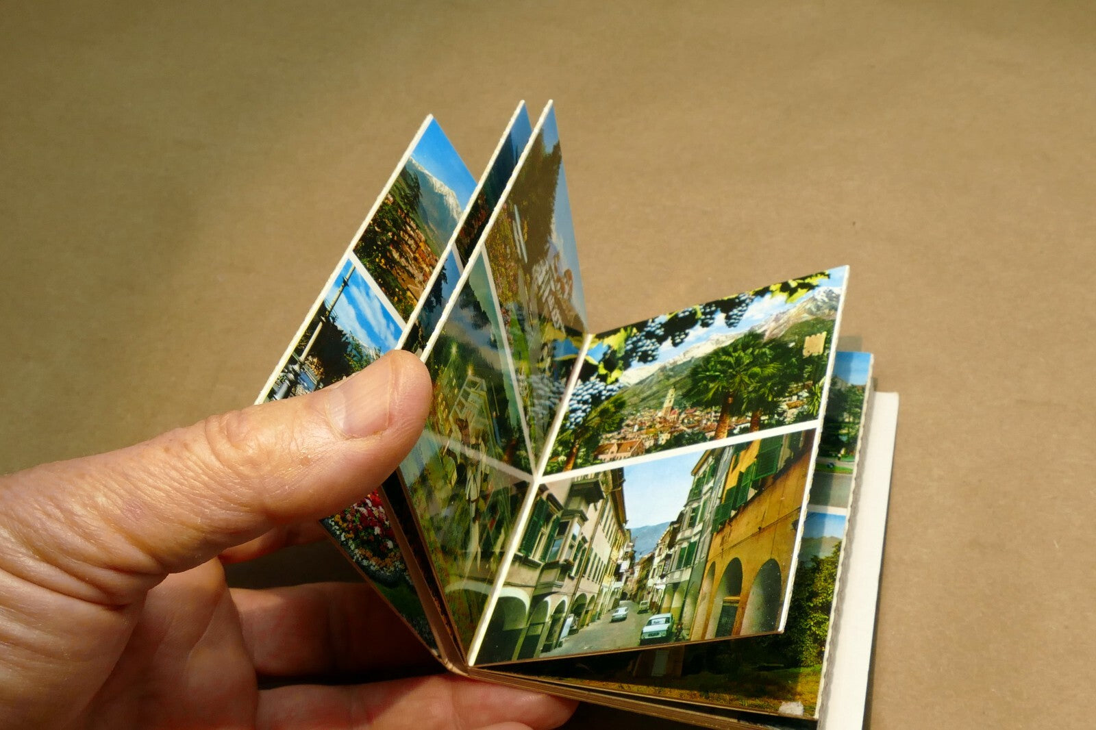 Italy, Merano - MERAN Postcard Book 38 Vedute landscapes panorama Cityscapes