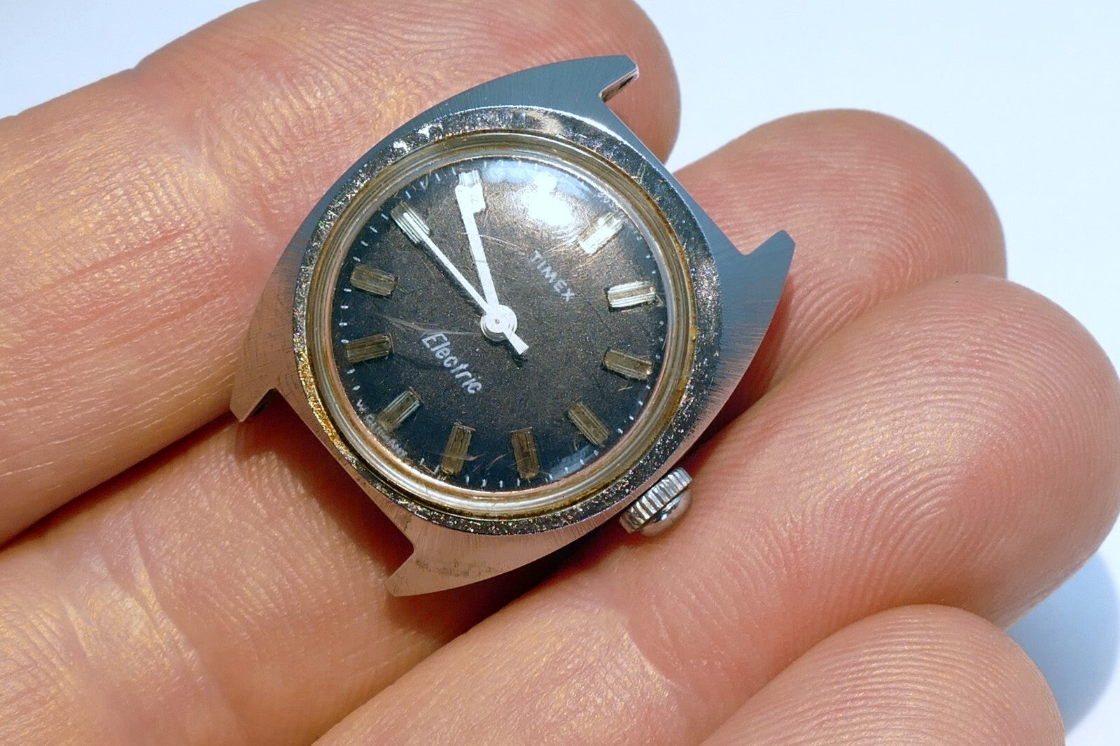Timex water resistant electric ladies  watch - parts or repair as is